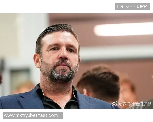 坎德拉谈罗马输给那不勒斯需补强中锋以应对强敌挑战 坎德拉谈罗马输给那不勒斯需补强中锋以应对强敌挑战