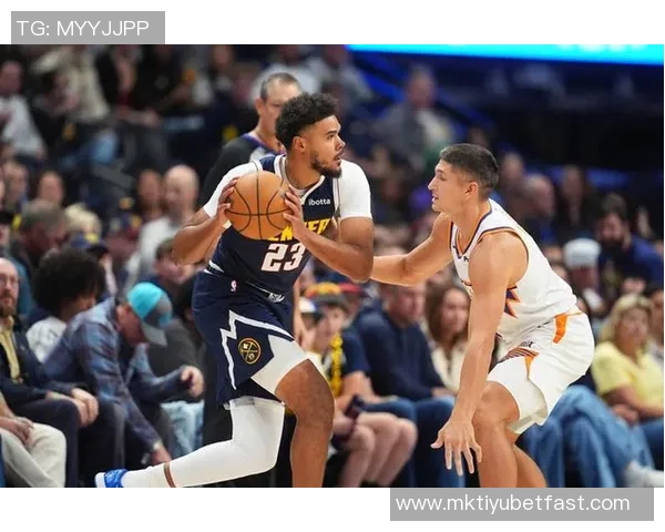 掘金训练营第四日新援加入全队专注备战展现持续进步精神 掘金训练营第四日新援加入全队专注备战展现持续进步精神