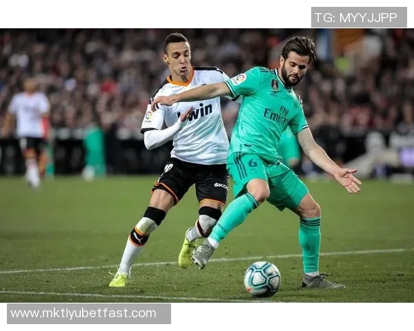 西甲第11轮裁判安排揭晓特鲁伊略执法皇马对瓦伦西亚之战